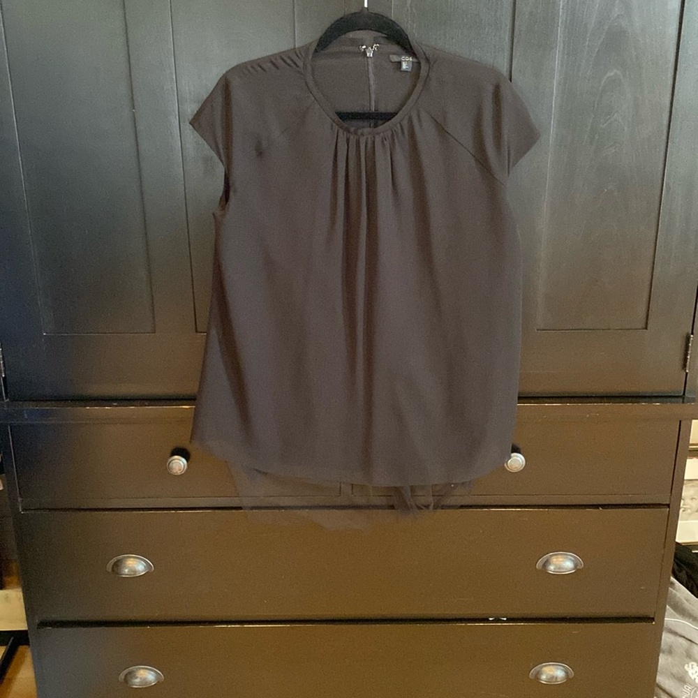Pretty black flow date night top